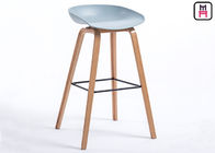 Nodic Egg Chair Plastic Counter Stools , Egg Bar Stool Modern PP Wood Frame