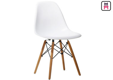 kupować Krzesła restauracyjne Eames Style Lounge Outdoor Bez ramienia Możliwość układania w stosy na zewnątrz online manufacture