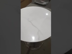 Podstawa ze szczotkowanego złotego tulipana z marmurowym stolikiem kawowym / podstawą stołu trąbkowego